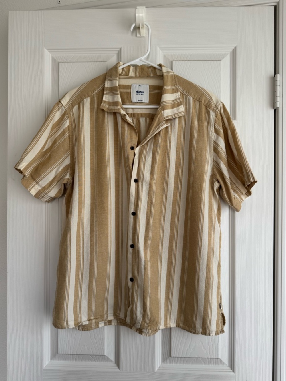 Katin Short-Sleeve Button-Down Shirt in Beige and White Stripes